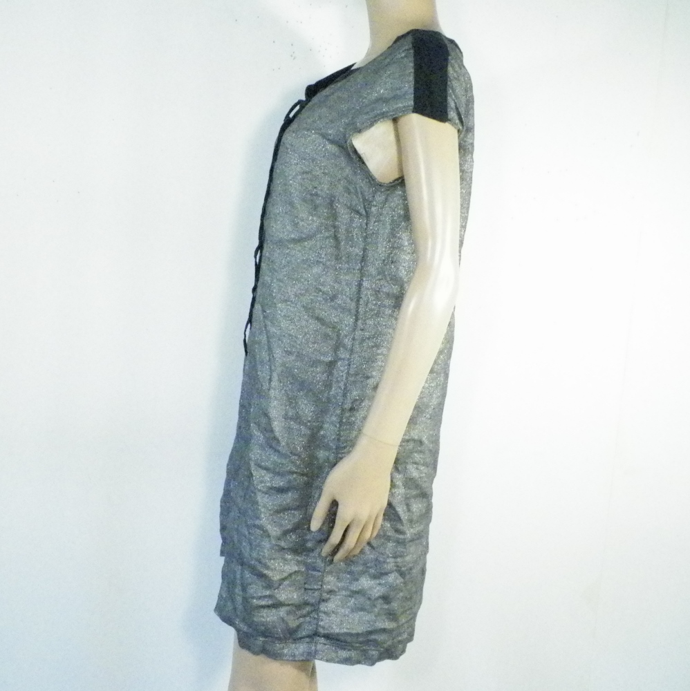Voir photo 2 de Robe Argenté ONE STEP T 42. Robe Argenté ONE STEP T 42. Bon état - Vue 2 -